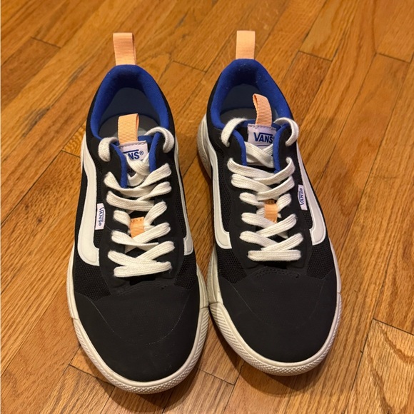 Vans UltraRange - Picture 2 of 4